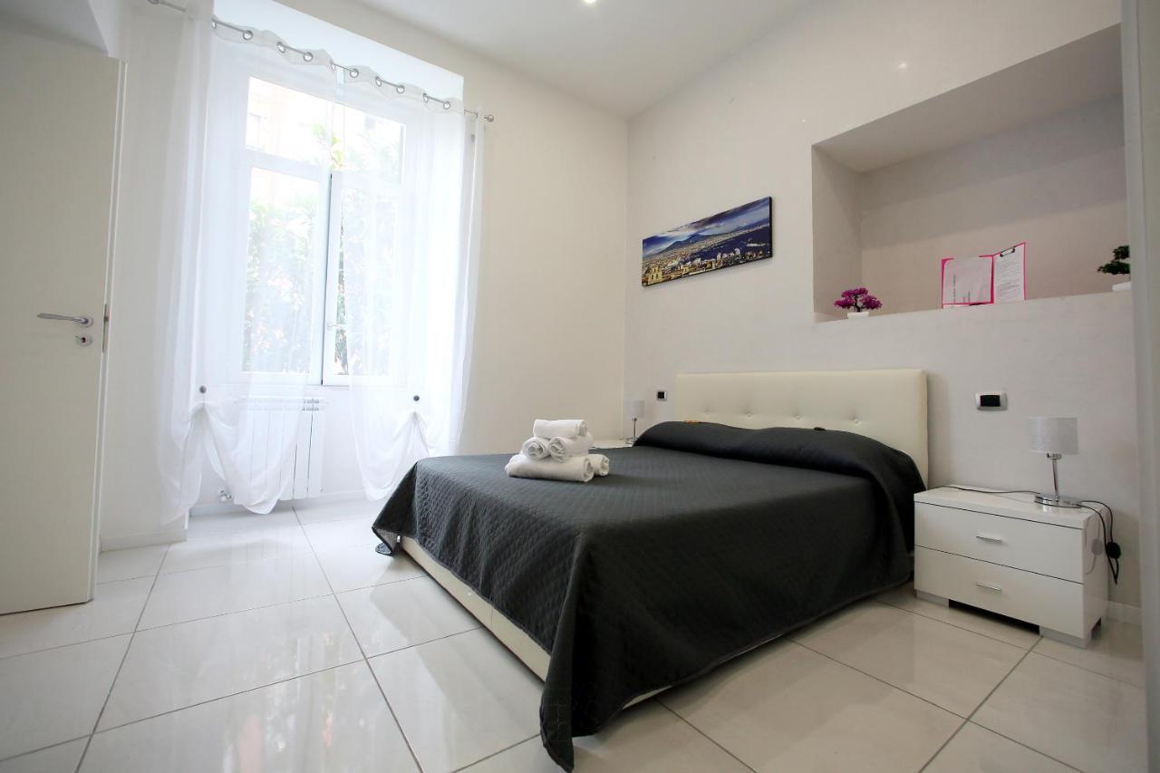 Live Naples Hotel Luaran gambar